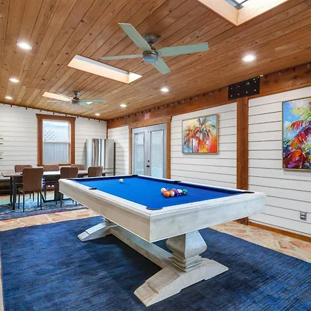 Ultimate Getaway Game Room Bbq Fire Pit Office